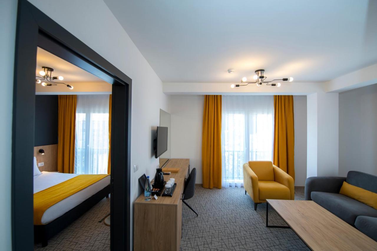 City Inn Pristina Exterior photo